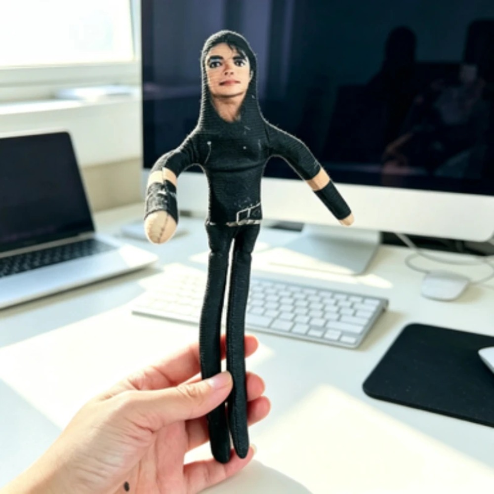 Boneco de Pelúcia Articulado M - Home Decor Online avaliação e preço